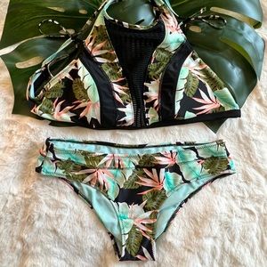 Vanilla/Beach Sport Bikini